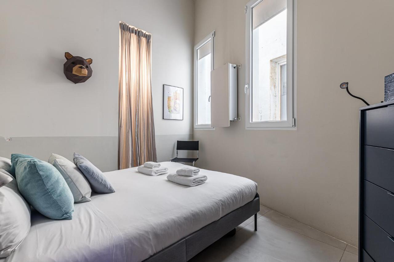 Appartamento Bnbholder Blue Loft Center Madrid Esterno foto